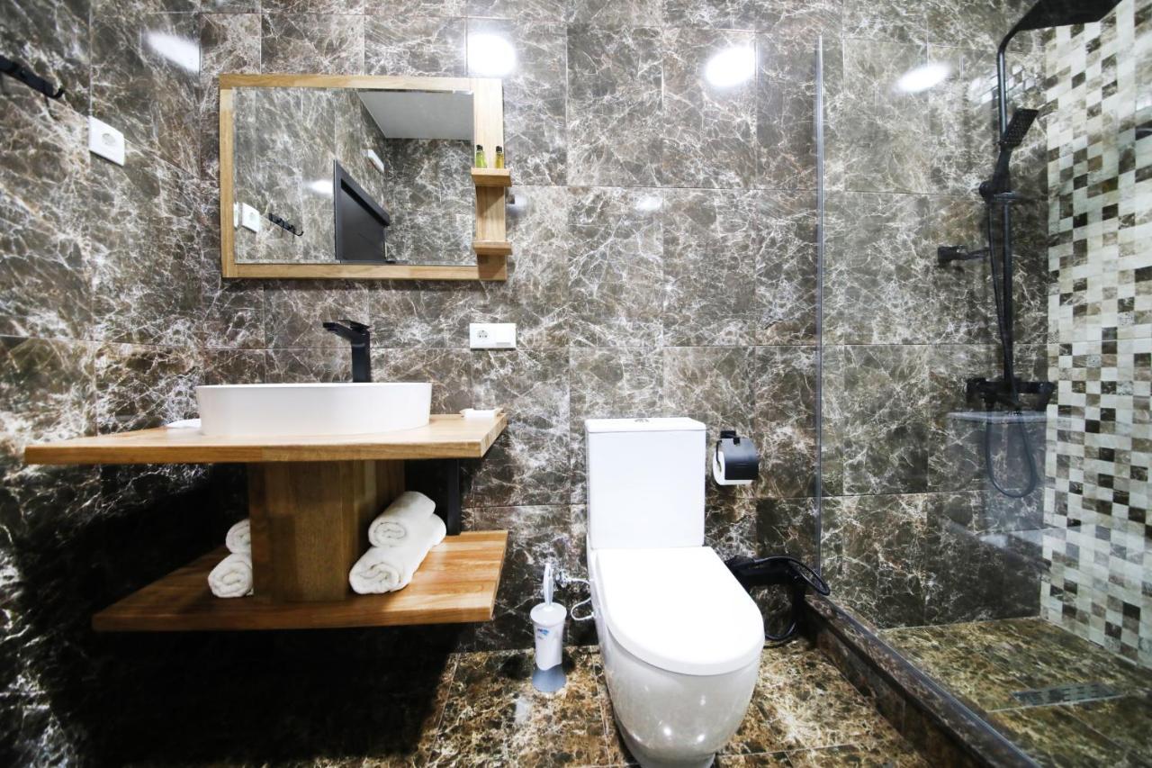 Hotel Panoramic Kutaisi Dış mekan fotoğraf