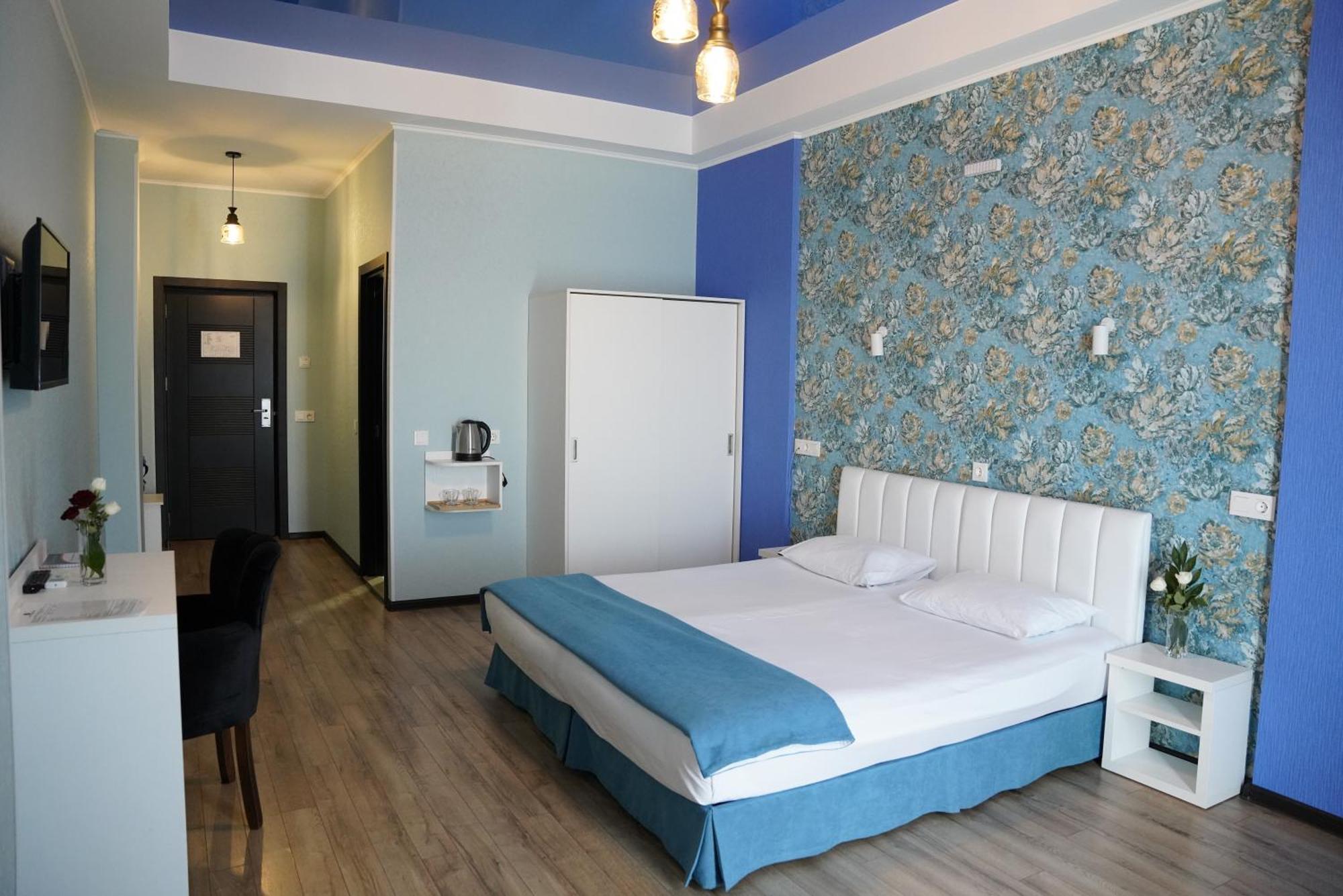 Hotel Panoramic Kutaisi Dış mekan fotoğraf