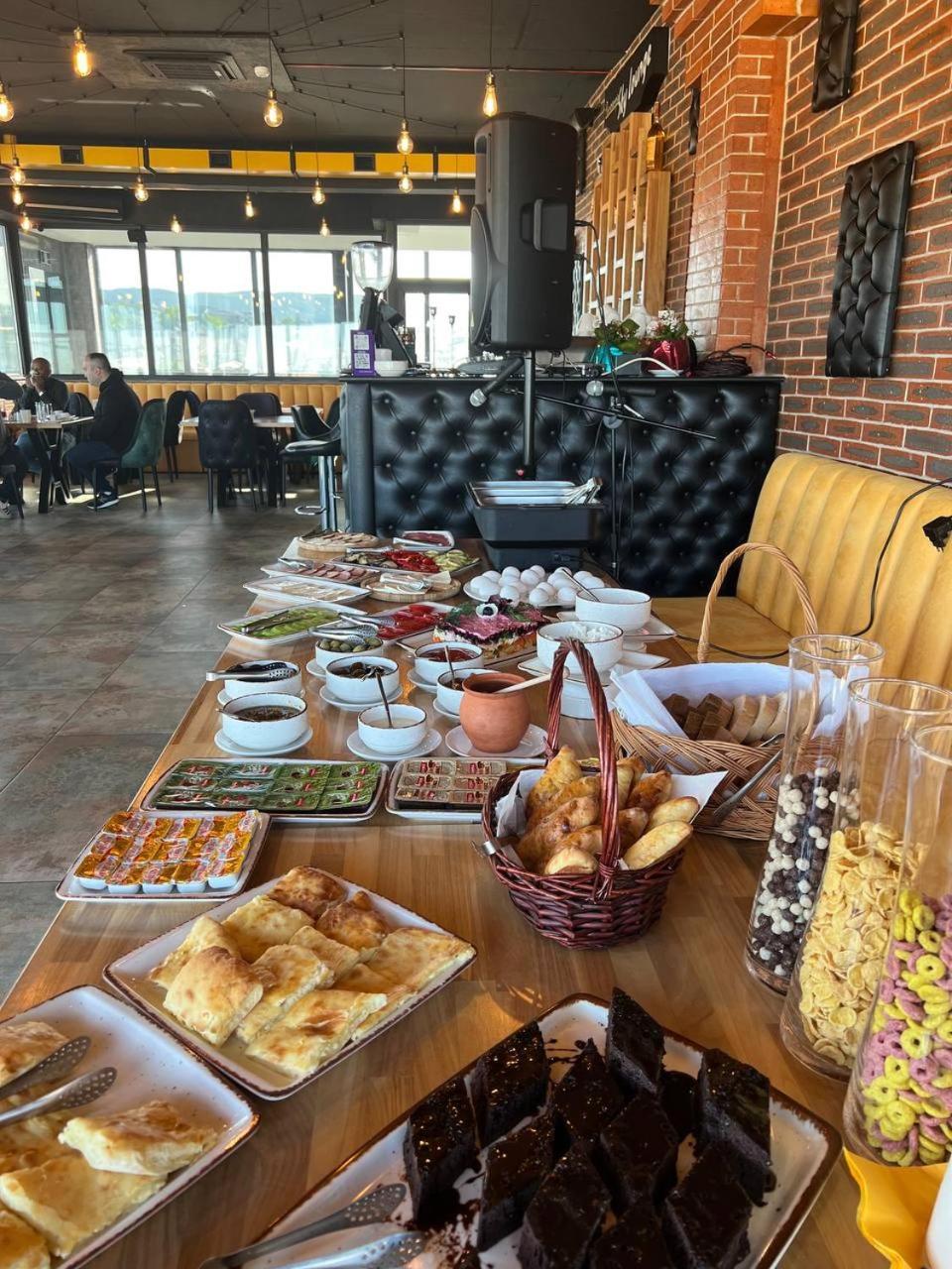 Hotel Panoramic Kutaisi Dış mekan fotoğraf